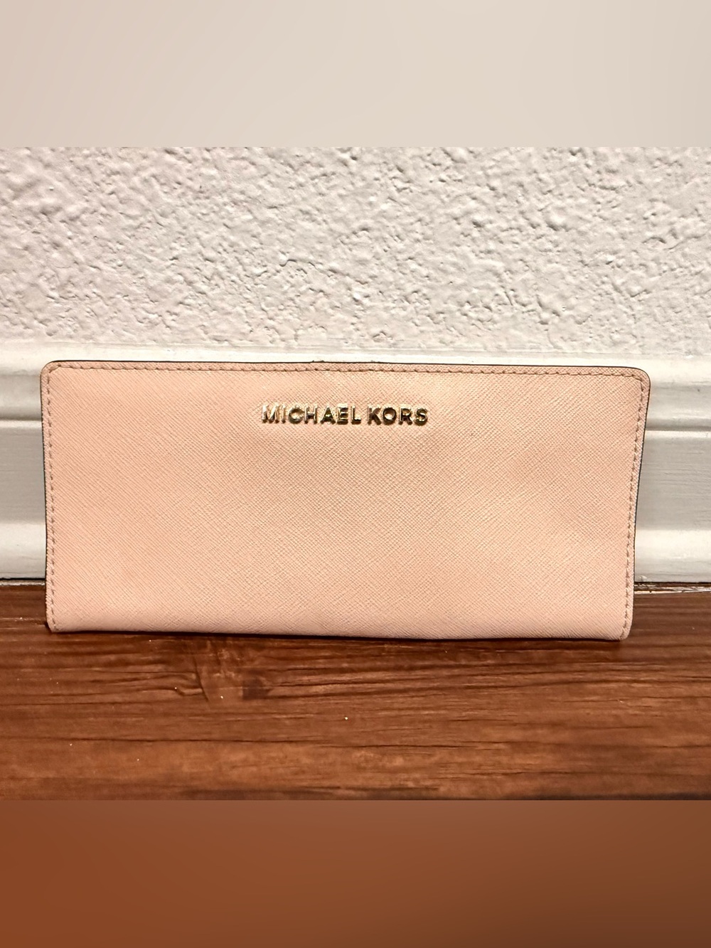 Michael Kors Powder Blush Saffiano Continental Wallet
